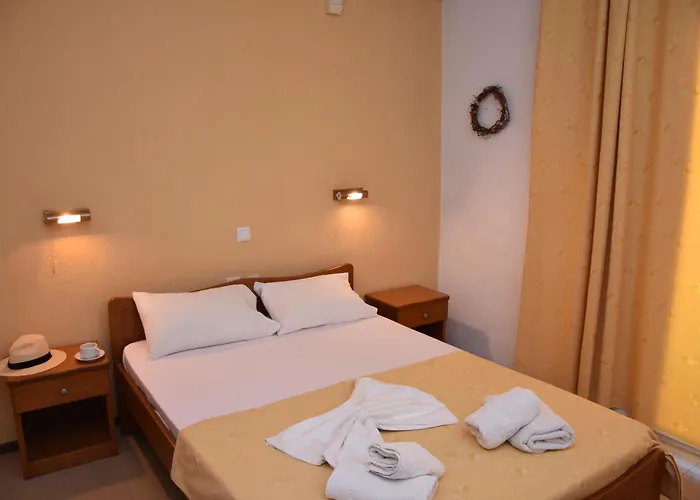 Polizotou Rooms